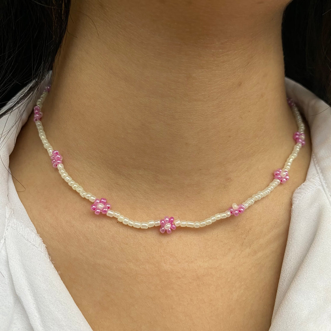 Daisy choker | Daisy beaded chain | Made with japaanee seed beads