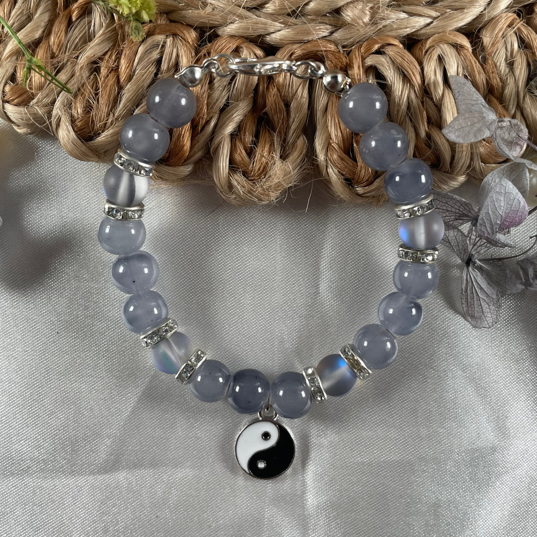 Ying Yang bracelet with grey jelly and Aura beads with charm