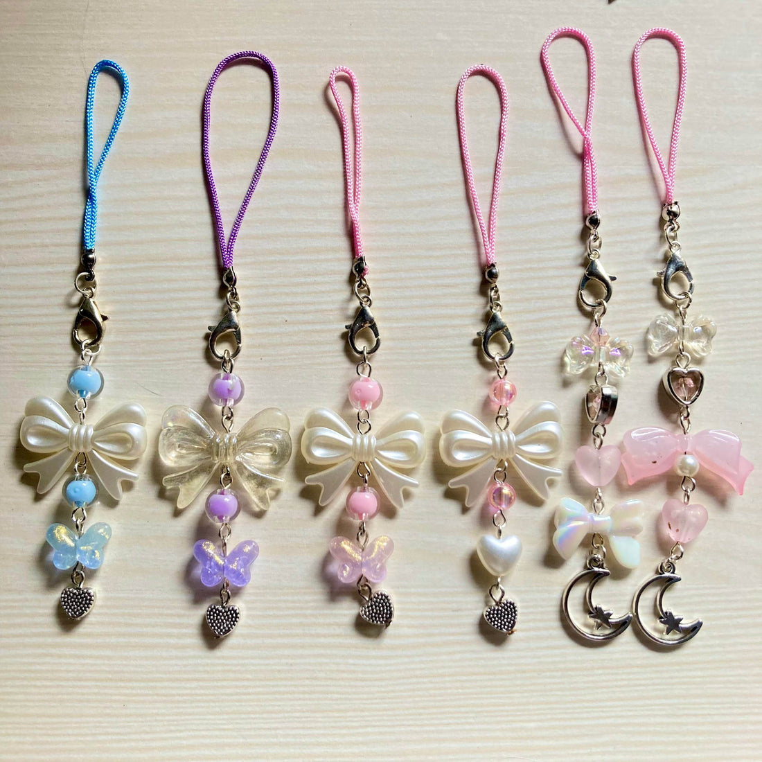 Minimal & Aesthetic Phone Charms | Bow Heart Design