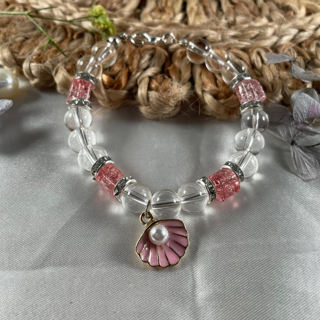 Premium pink crack and jelly beads bracelet with shell charm