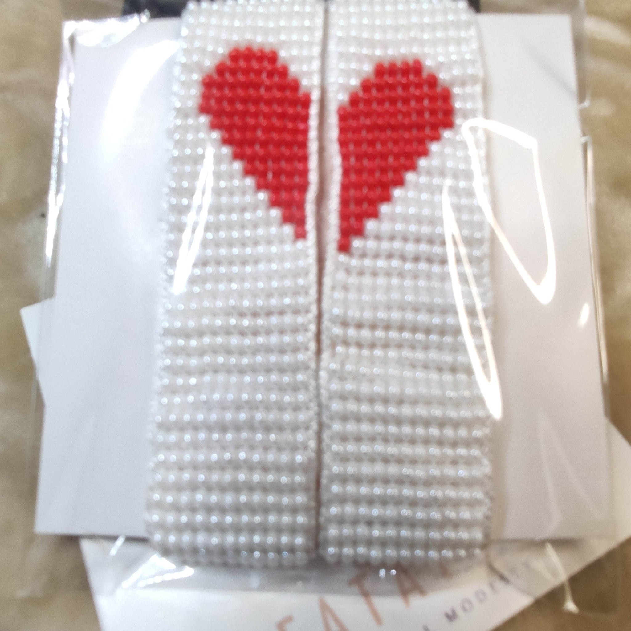 Beaded Loom bracelet Heart design Handmade - Fatatun